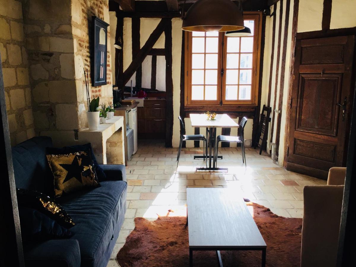 Appartement Dans Immeuble 15 Eme Siecles Vieux Τουρ Εξωτερικό φωτογραφία